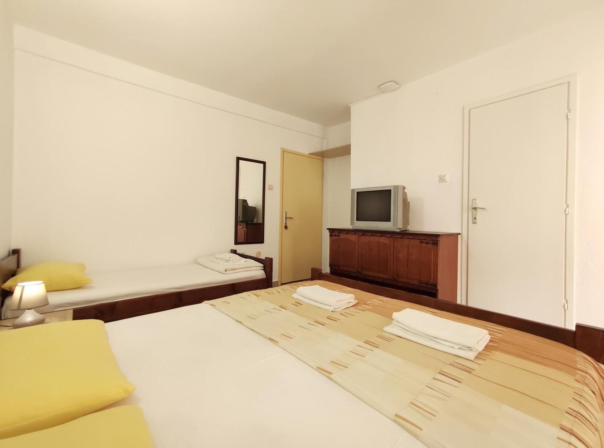 Fisherman House Apartments Rafailovici Room photo
